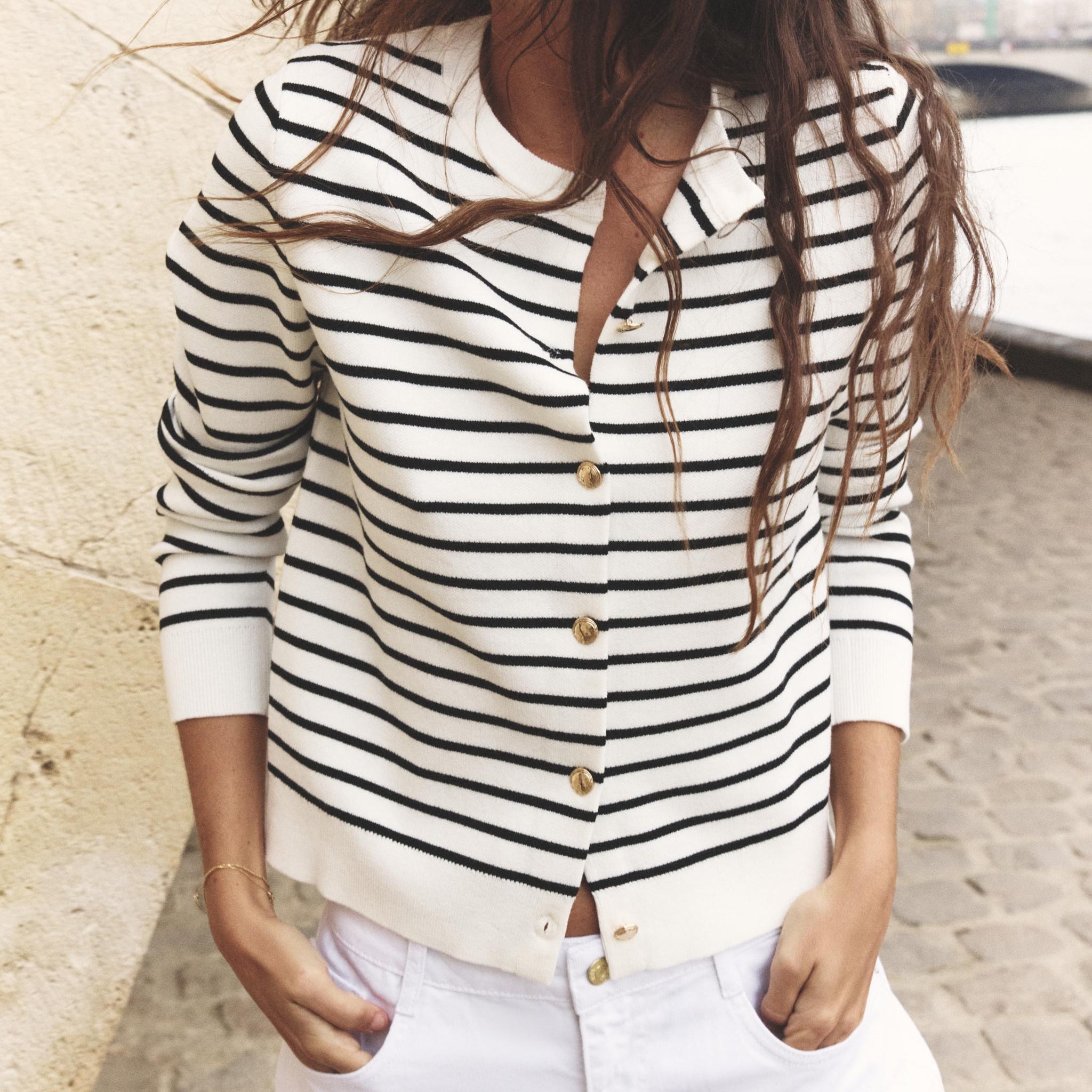 Elegant Striped Knit Cardigan for Women: Round Neck, Long Sleeves, Golden Buttons
